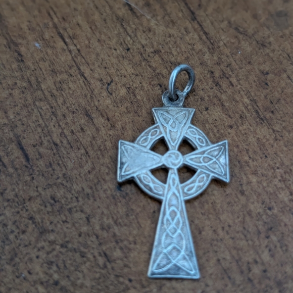 Source Unknown Jewelry - Intricate Silver Cross Pendant